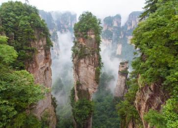 长沙,韶山,张家界,宝峰湖,凤凰古城 双高铁 六日游