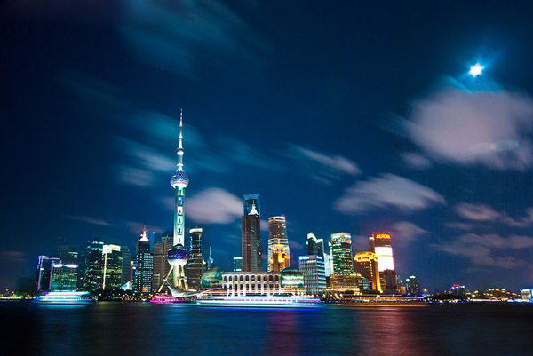 上海外滩,城隍庙,南京路,东方明珠,野生动物园 二日游
