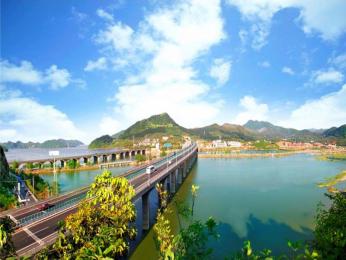 浙西大峡谷,白水涧,青山湖 二日游